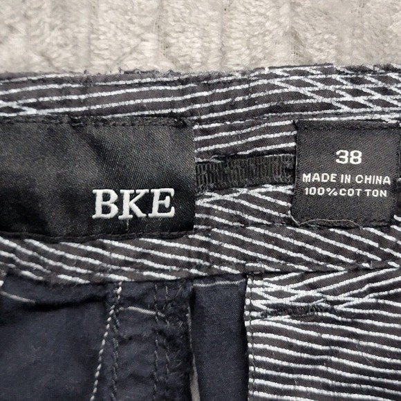 BKE Shorts Mens 38 Black Plaid Flat Front 12" Inseam Mid Rise Cotton Adult - Picture 2 of 7